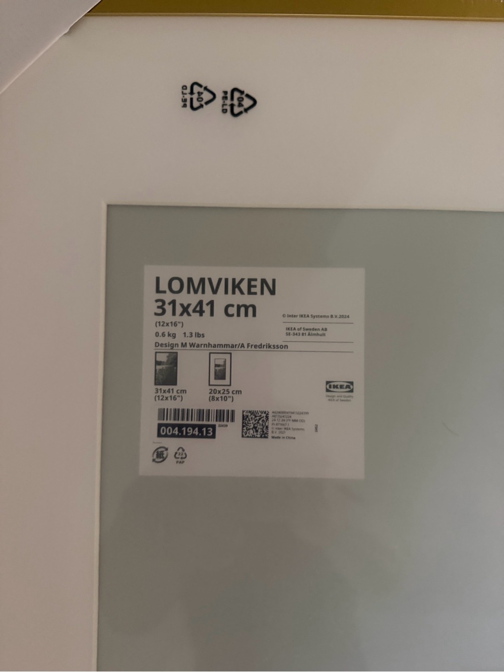 IKEA LOMVIKEN White Photo Frame with Gold Trim - Picture 2 of 2